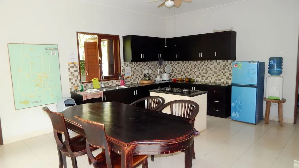 Uma Loka Villa