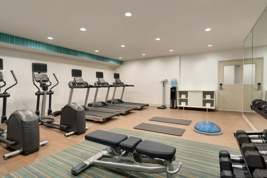 Holiday Inn Express - Jamaica - JFK AirTrain - NYC by IHG