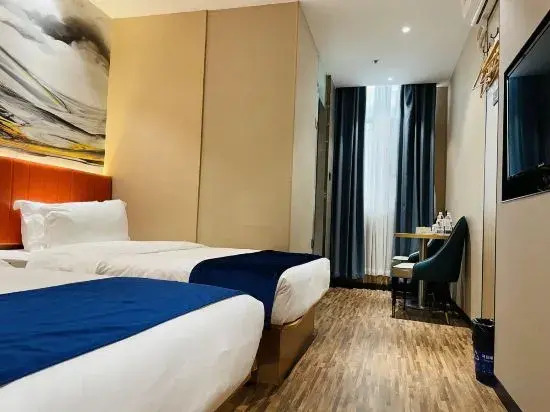 LangFeng Fengyuan Hotel