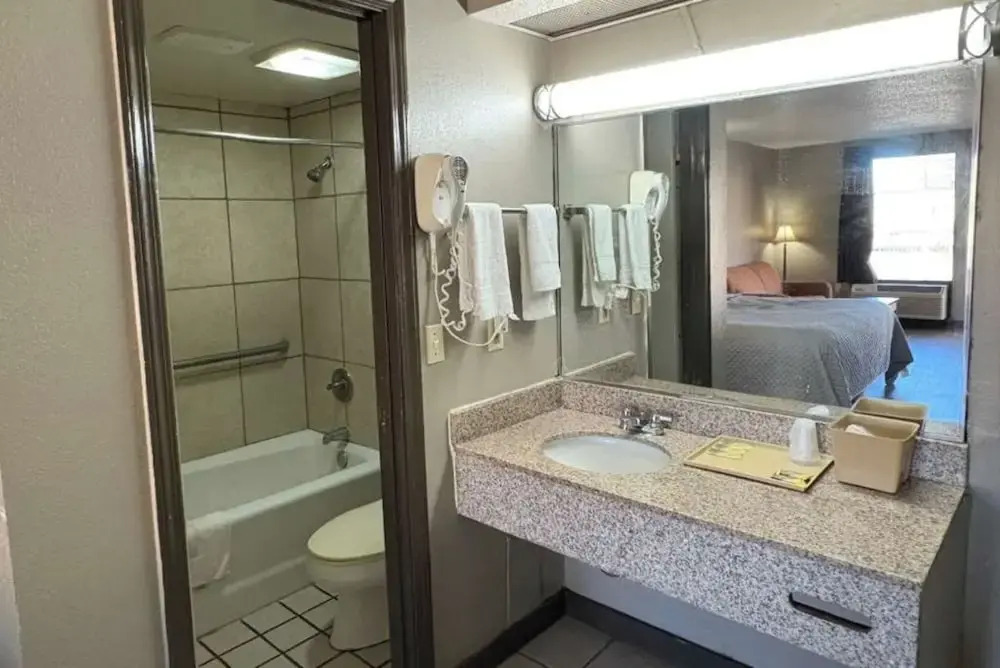 American Inn by Hotel O Selma US 80