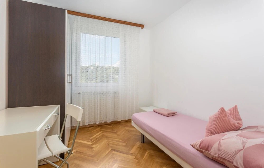 Amazing Apartment in Rijeka With Wifi and 3 Bedrooms