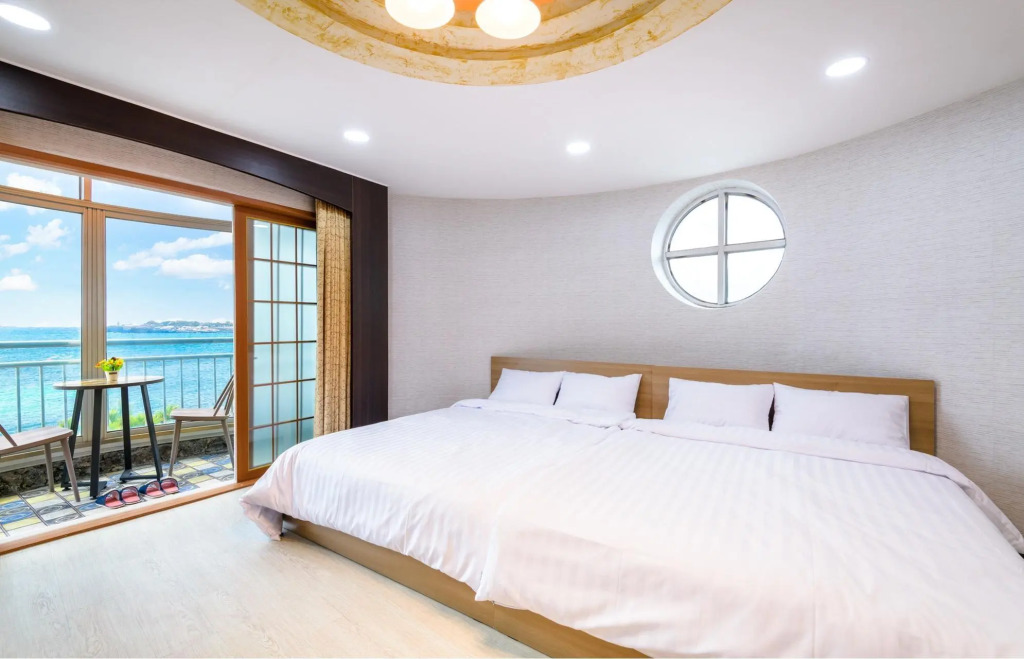 Jeju padosoriminbak pension