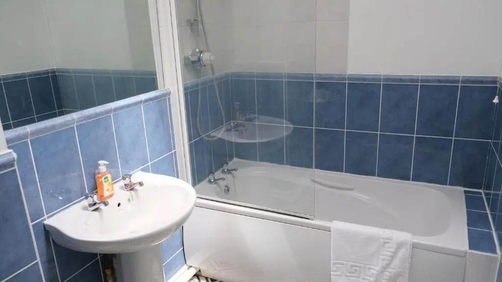 Striking&Cosy Contractor Apartment & Close to M1 & City Centre & Families