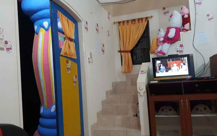 Villa Hello Kitty Puncak