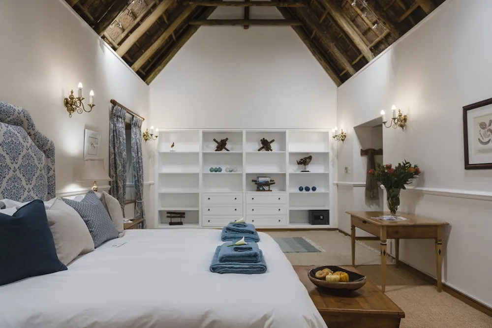 The Gables Suite- Adults Only