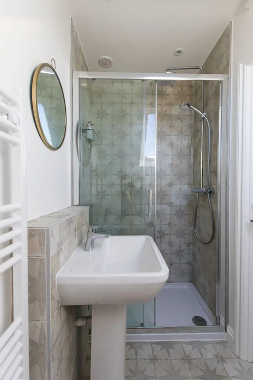 Bright & Beautiful Studio Flat in Bristol