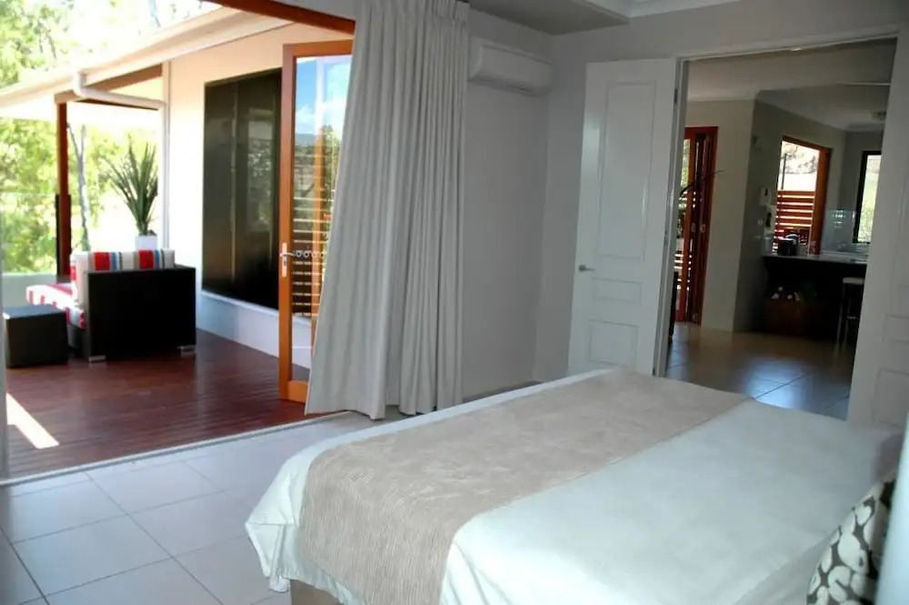 Trito Oceans Edge Luxury House