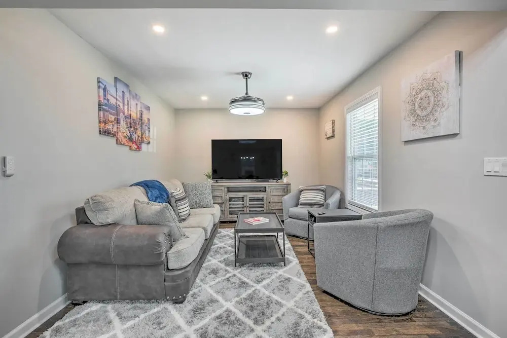 Ideal ATL Stay < 3 Mi to Mercedes-benz Stadium!