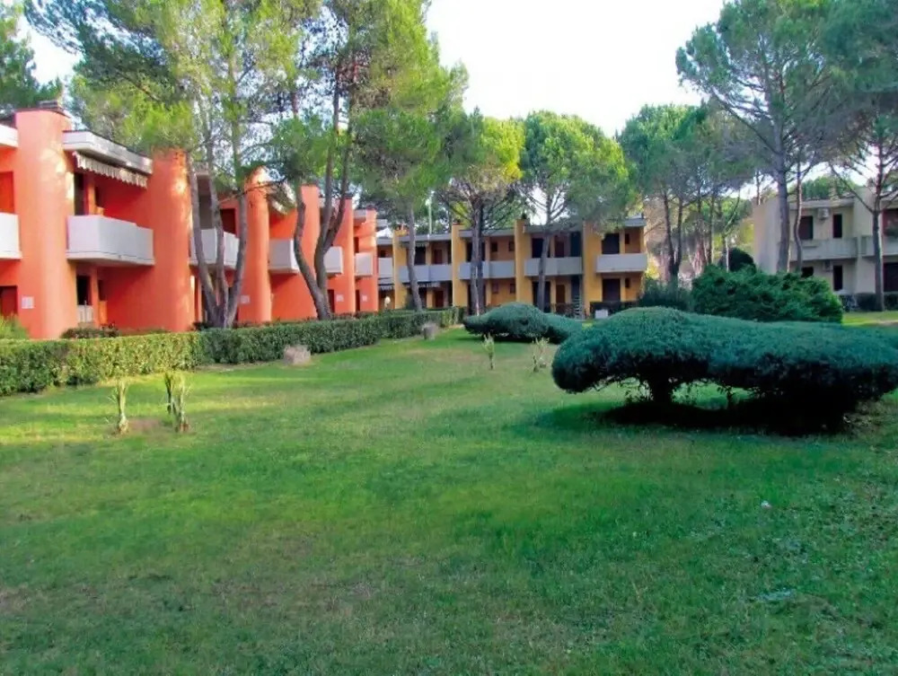 Wonderful 2 Bedrooms Apt in Residence - Swimming Pool - Private Parking