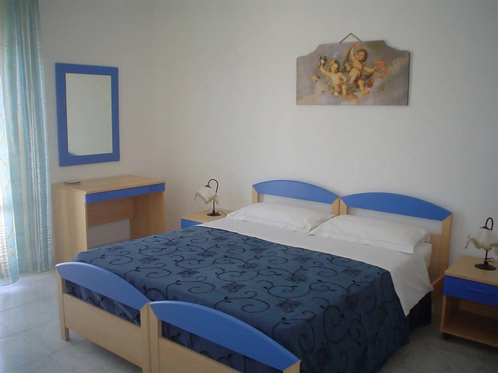 B&B Brezza Marina & Ristorante Shoreline