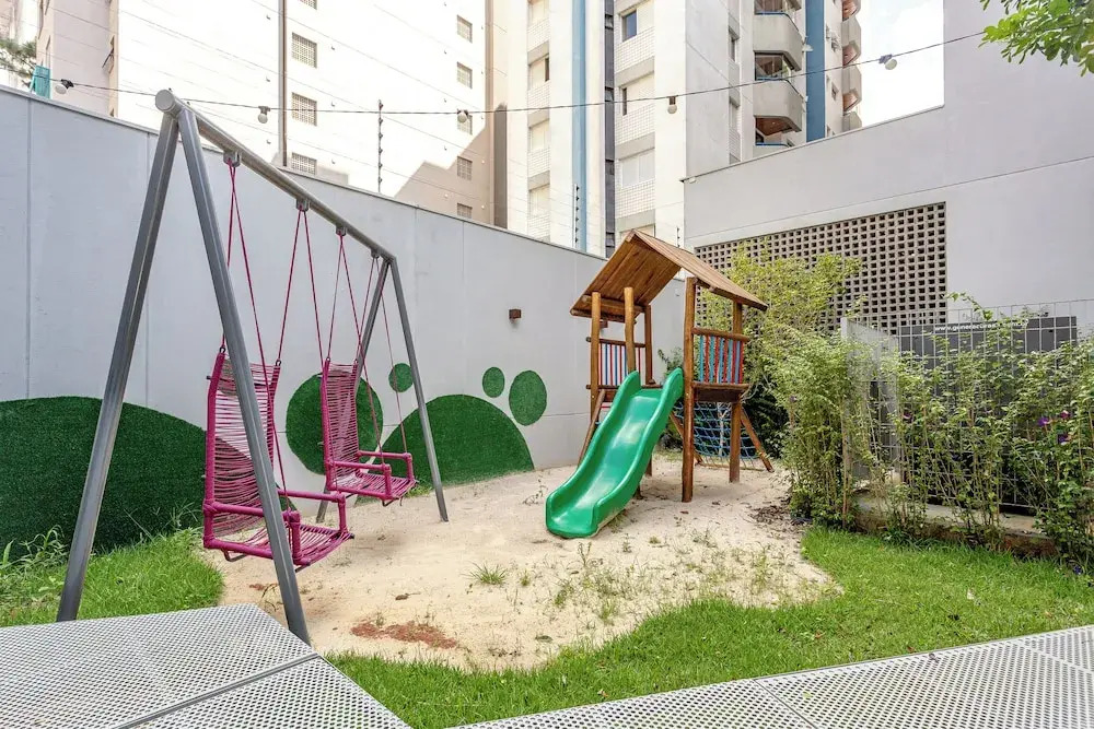 Moderno-Pinheiros -AC - Brazilian Corner