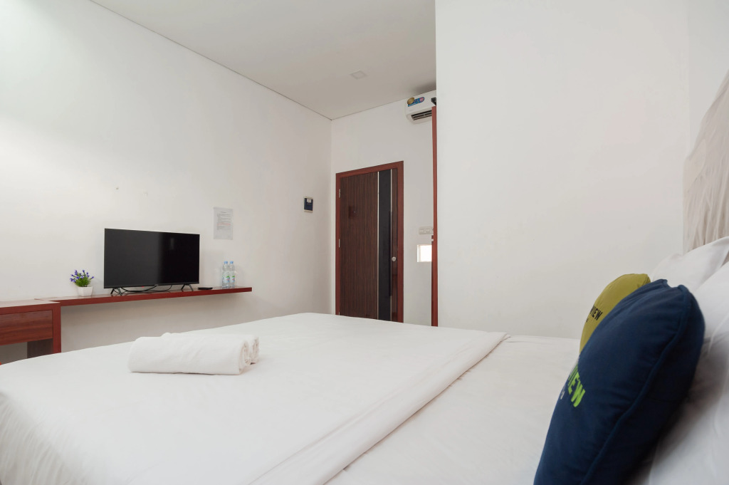 Urbanview Hotel Amarilis Sentul Bogor by RedDoorz