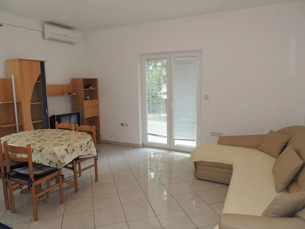 Apartments Katic
