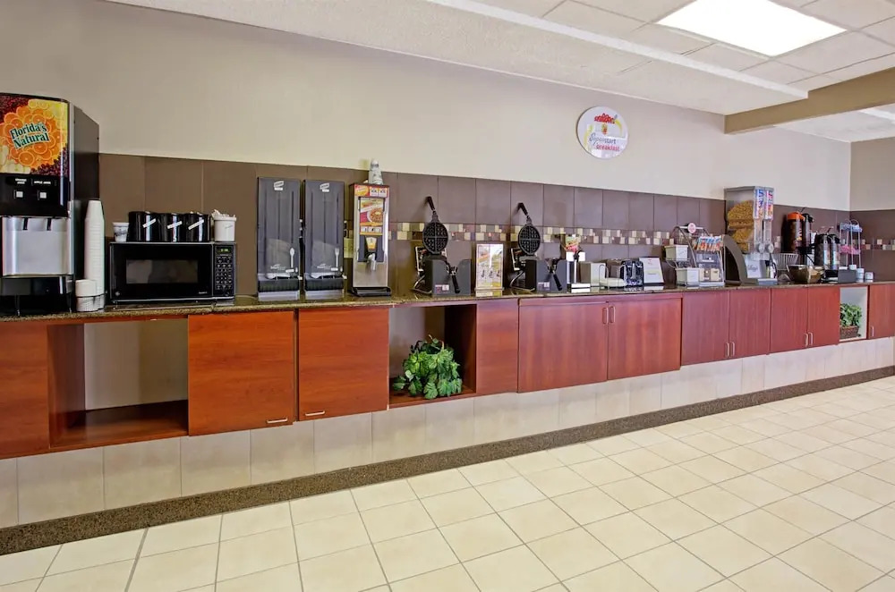 Ramada Denver West