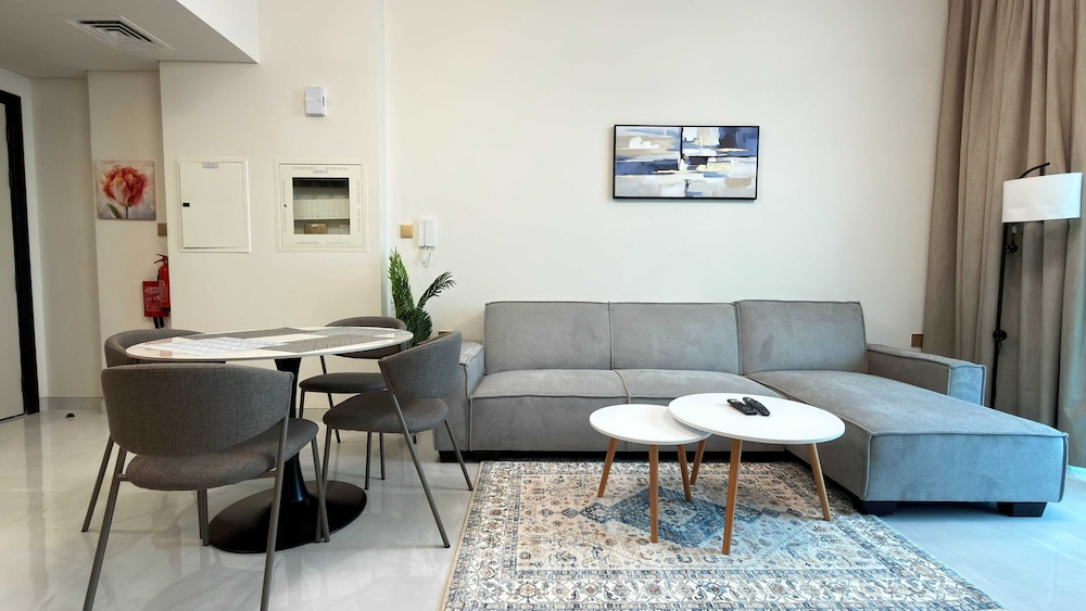 Skyz Lifestyle 1BR Residences at Arjan