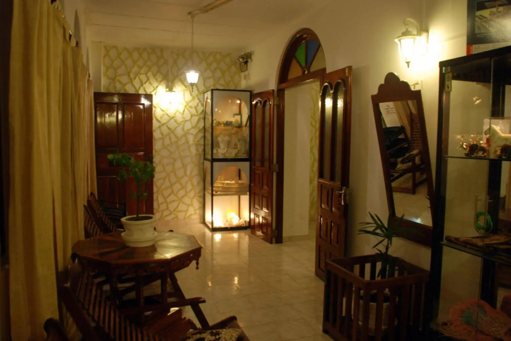 New Old Dutch House Galle Fort