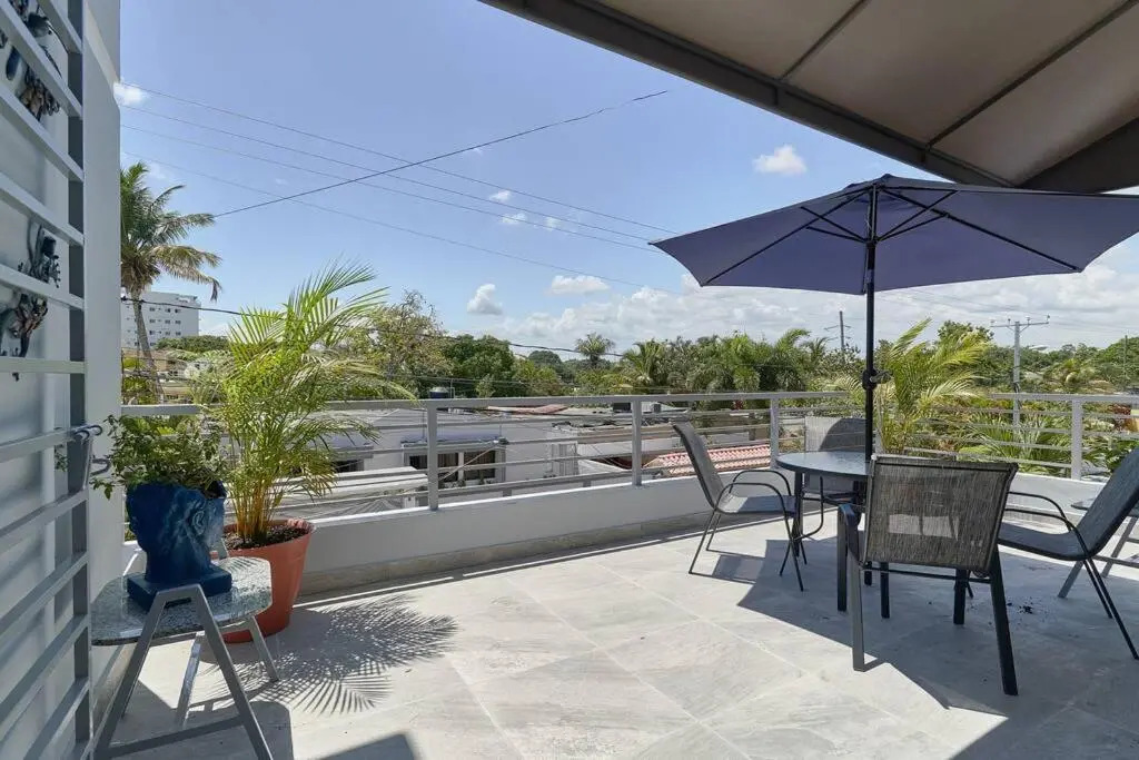 Cozy 1BR With Balcony in Santo Domingo