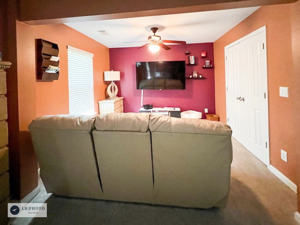 4 - Bed home, w/ Cali King Bed - 12 mins. to DTWN