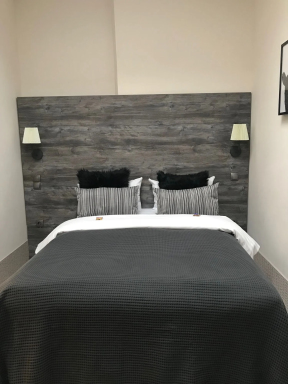 Hamburg Room