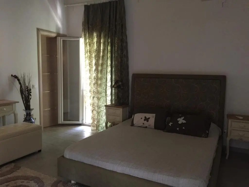 vraxleri house