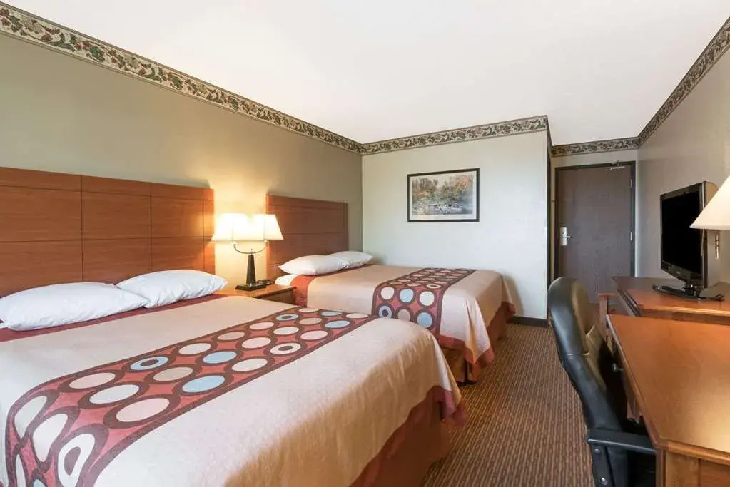 Super 8 by Wyndham Bemidji MN