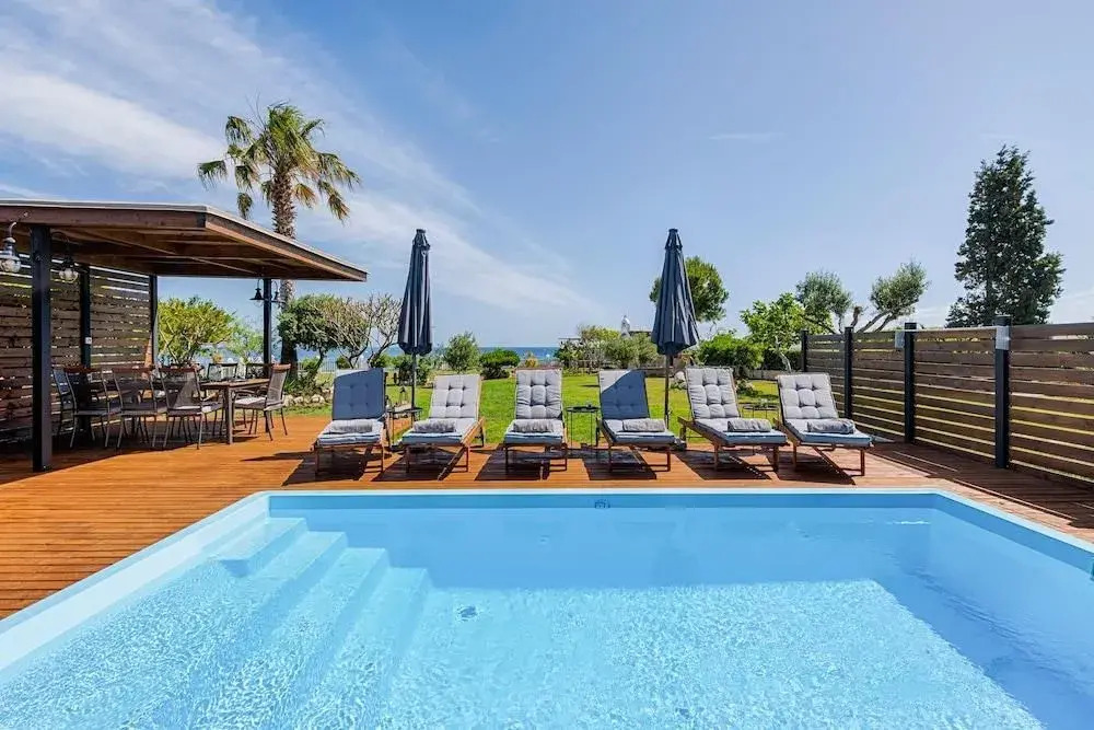 Nastazia Luxury Beach House