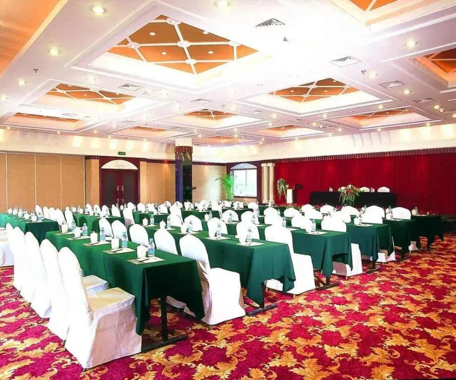 Hangzhou Xiaoshan Fangyuan Sunshine Leisure Resort