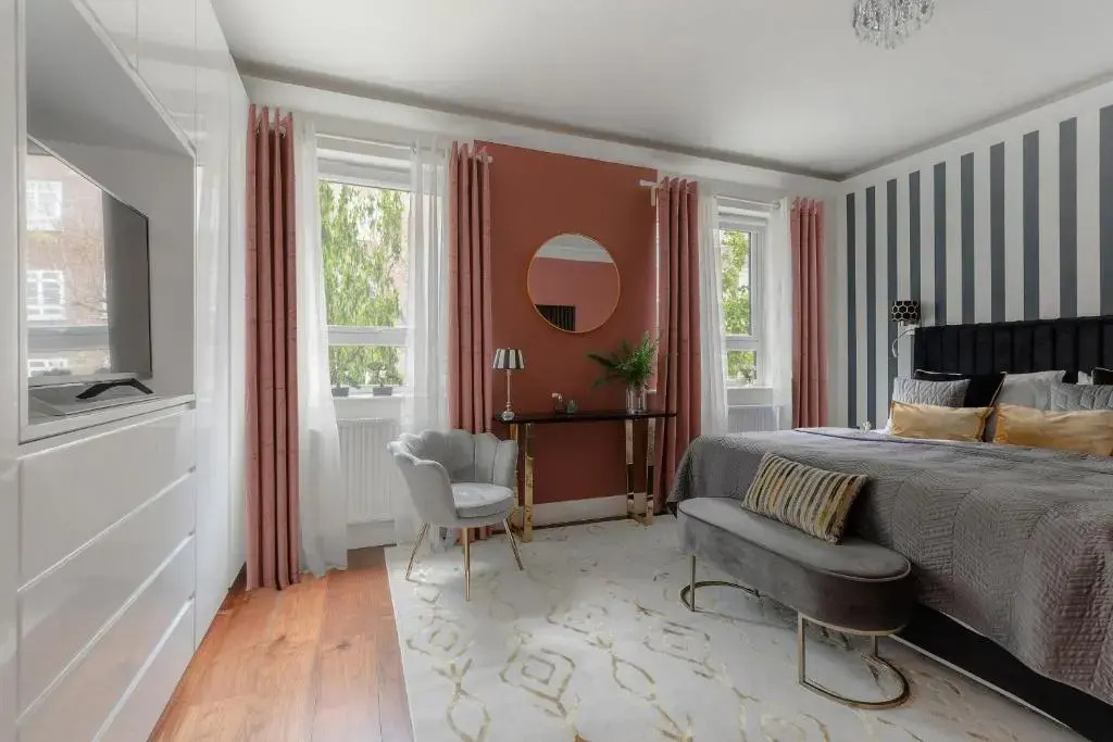 Notting Hill & Hyde Park EXCLUSIVE WEST-END SERENE DESIGNER FAMILY HOME 5Bed4bath