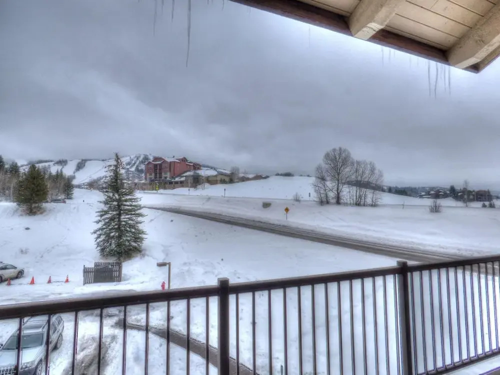 Lift Tickets Shuttle & Hottub, Pool, Near Ski Mountain Area
