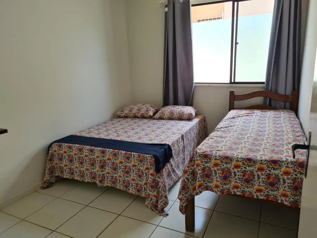 Casa na Aruana com piscina e 3/4