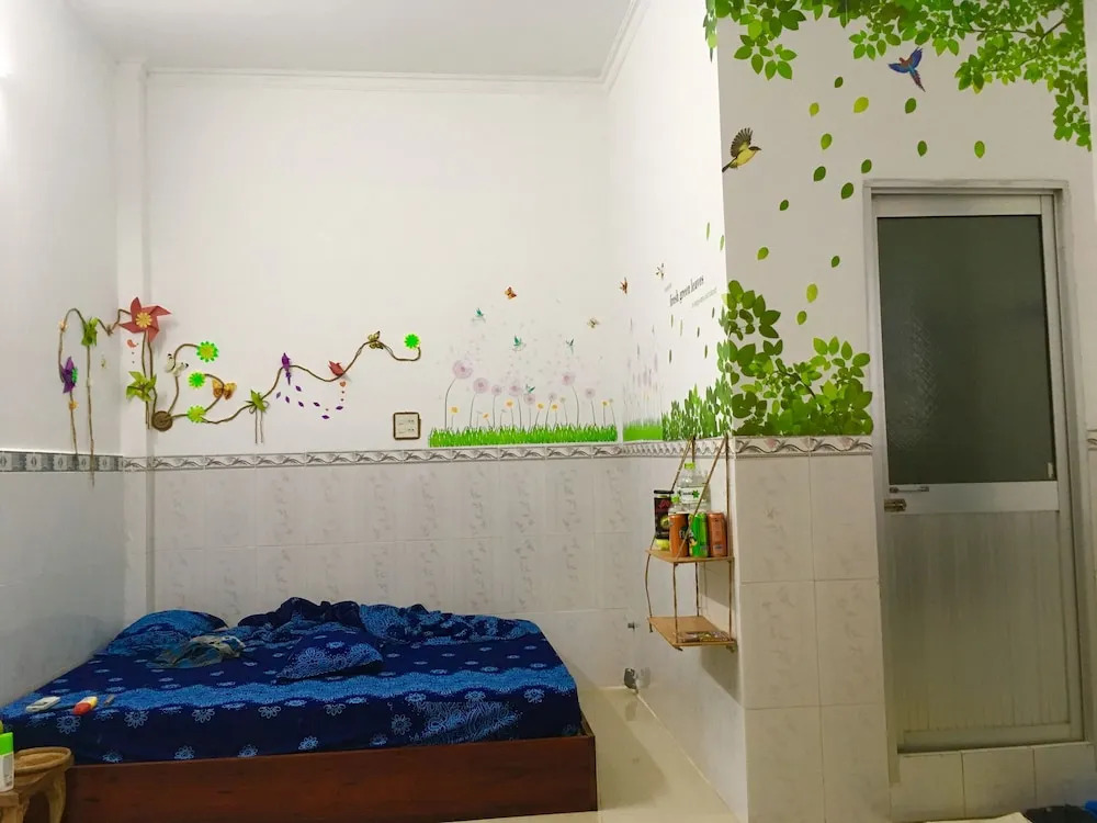 D Homestay