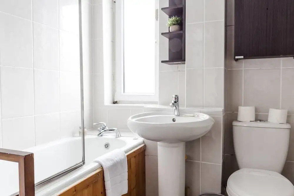 Ideal 2 Bedroom In Well Connected Stratford