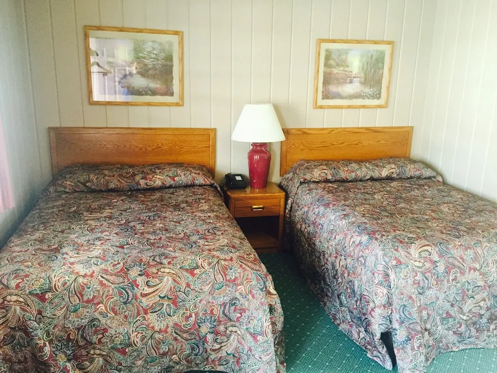 Rainbow Motel