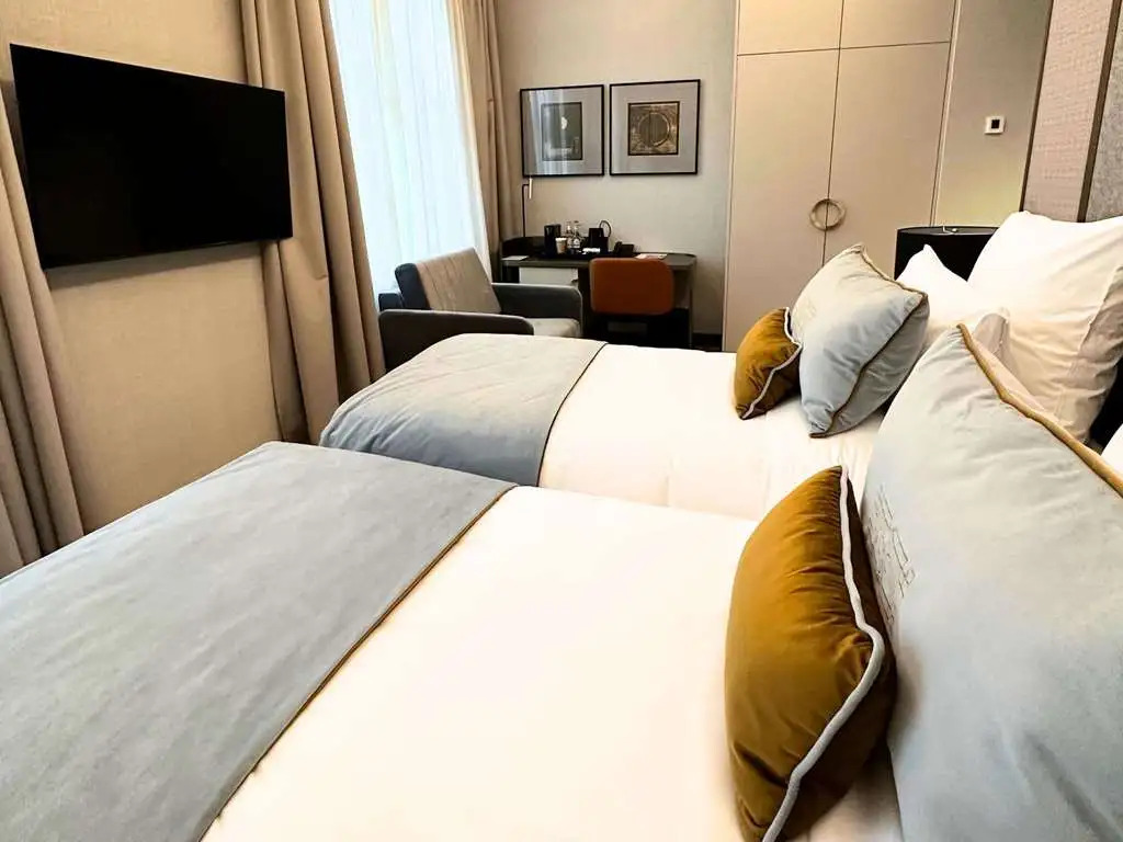 The Crown Krakow Center - Handwritten Collection ACCOR