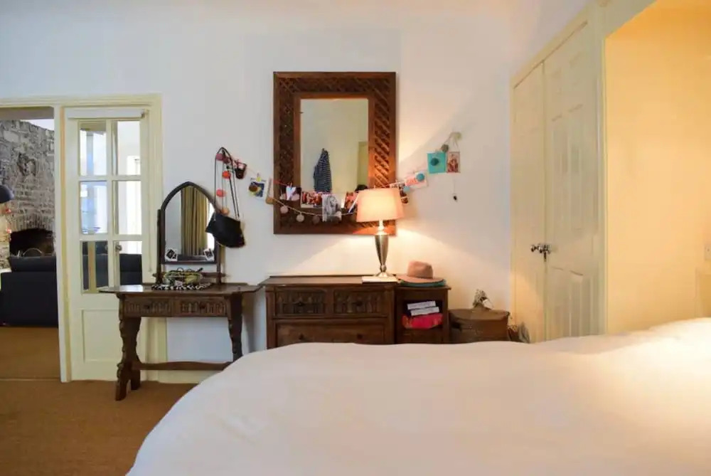 1 Bedroom Apartment In City Centre Location