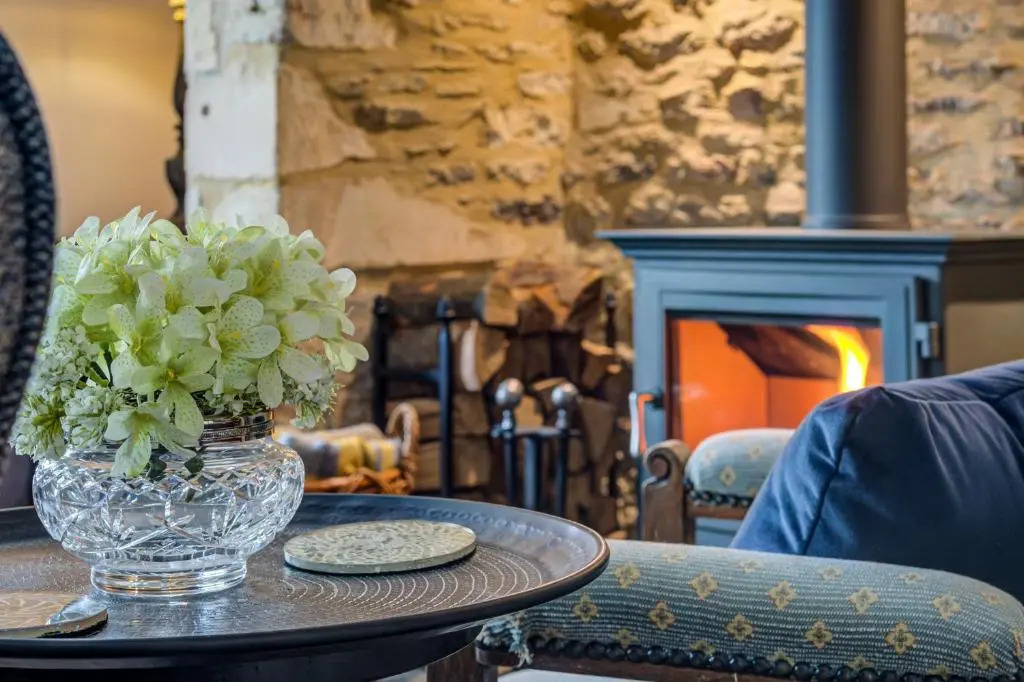 Chic Georgian town house in Cotswold town centre