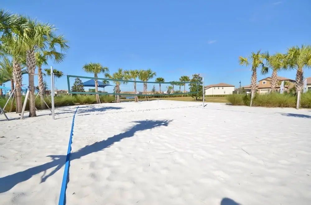8BR Mansion - Private Pool Games Room Hot Tub