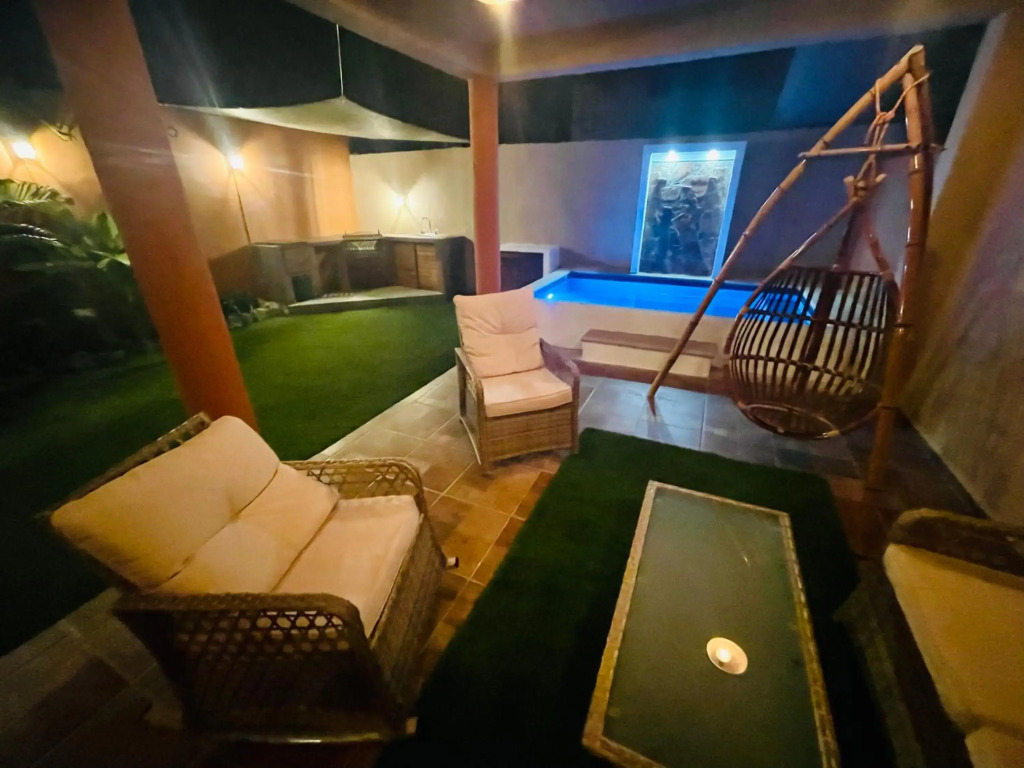Marsella Home