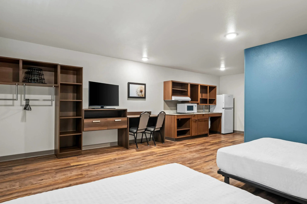 WoodSpring Suites Orlando East UCF