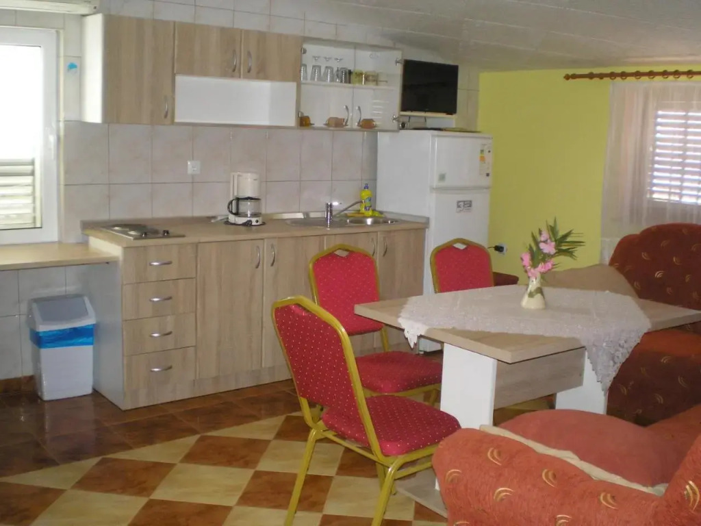 Pansion Adria Haus