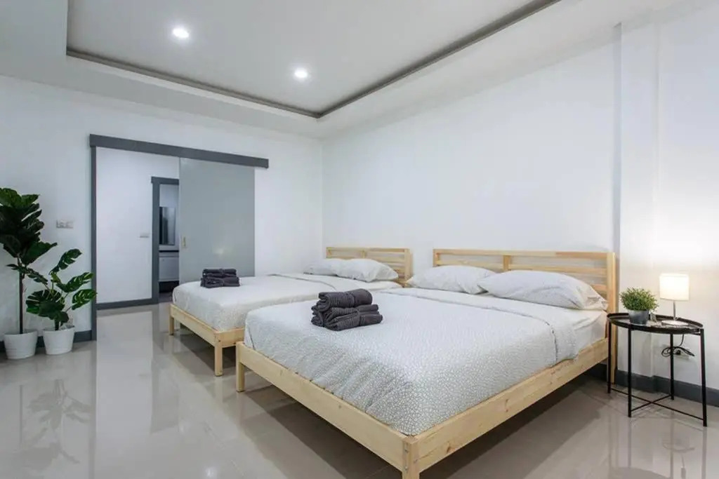 P4 Silom Large 2beds Full Kitchen Wifi 4-6pax