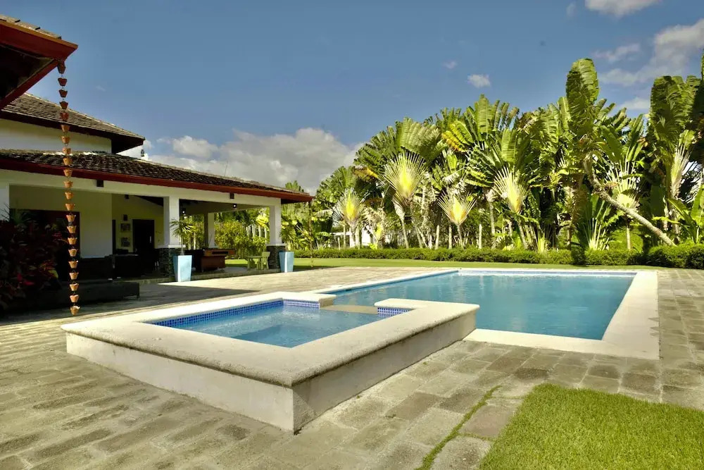 Villa MB