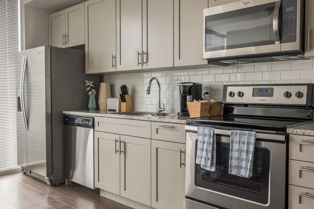FRONTDESK Uptown Apts with City Views Charlotte