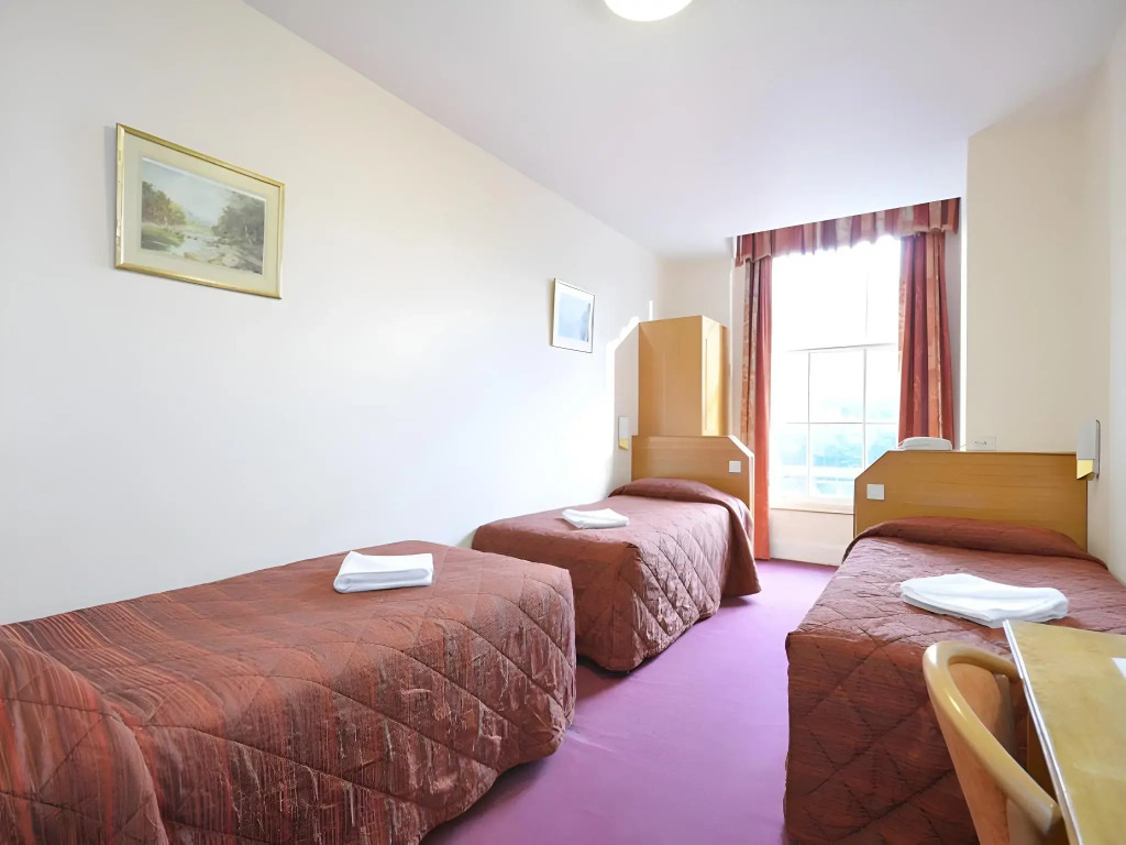 Berkeley Court Hotel