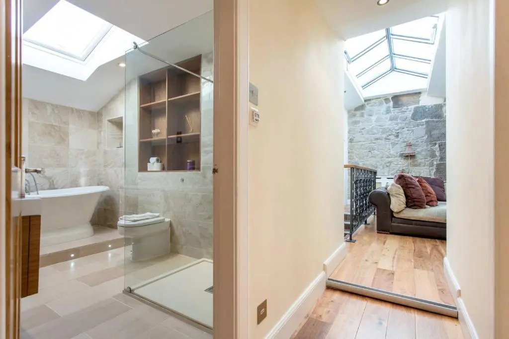 ALTIDO Spacious 3BR Mews House behind Calton Hill