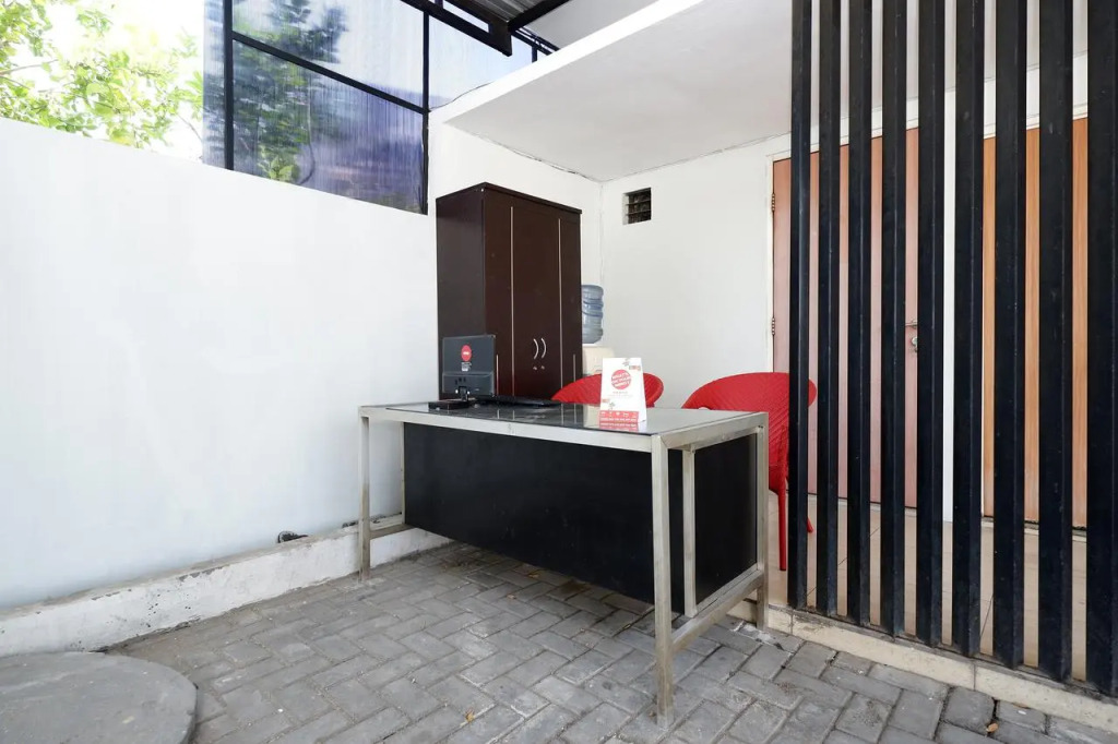 Hotel O Palebon Residence