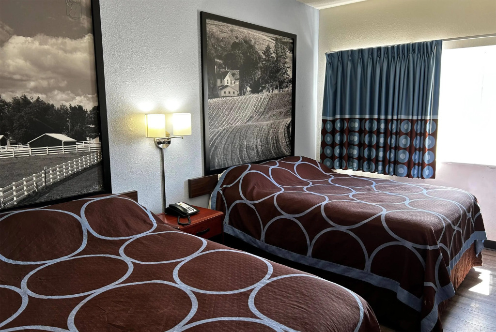 Super 8 by Wyndham Ida Grove