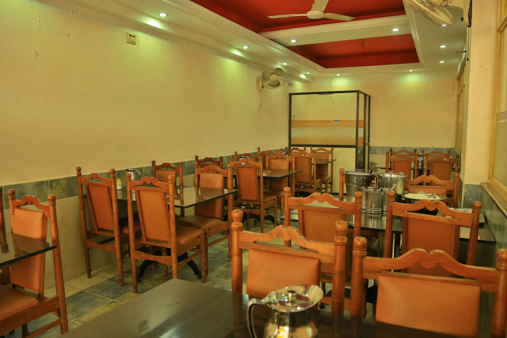 Hotel Srinivas