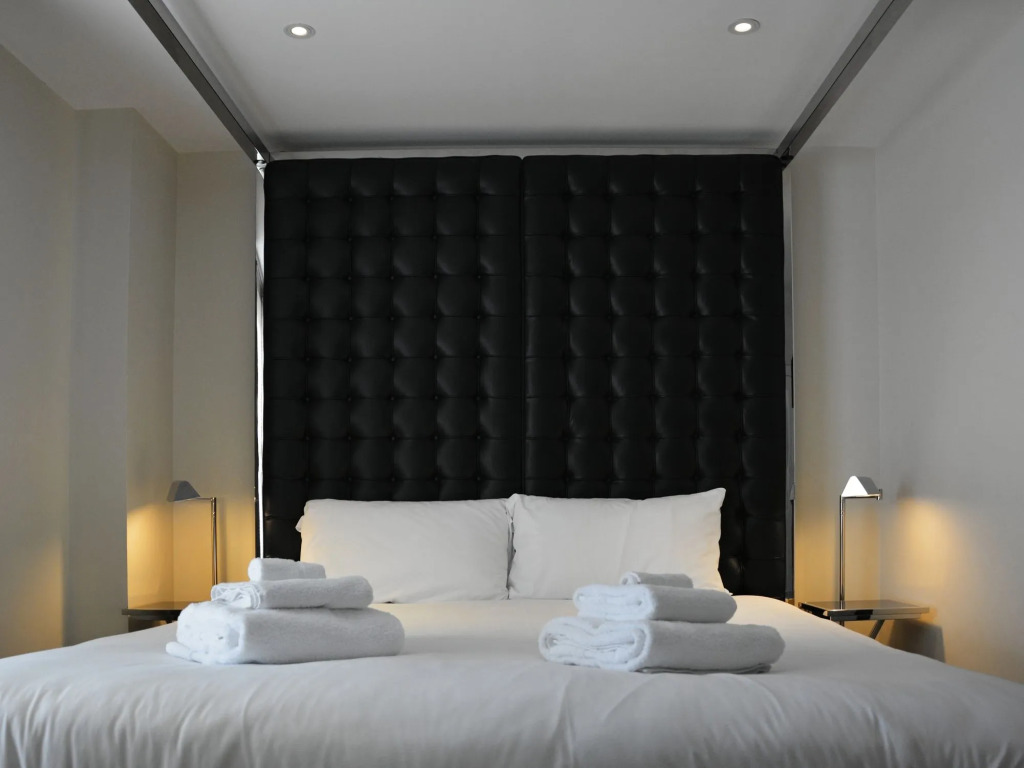 Pinnacle Residences - Cambridge