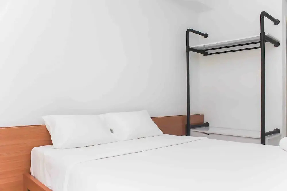 Warm and Cozy Studio Patraland Urbano Apartment